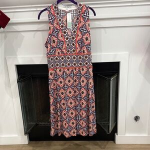 NWT- Sleeveless dress.- Large